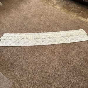 JCPenney Home Ivory Floral Lace Ruffled Window Valance Panel 88x16" USA Made